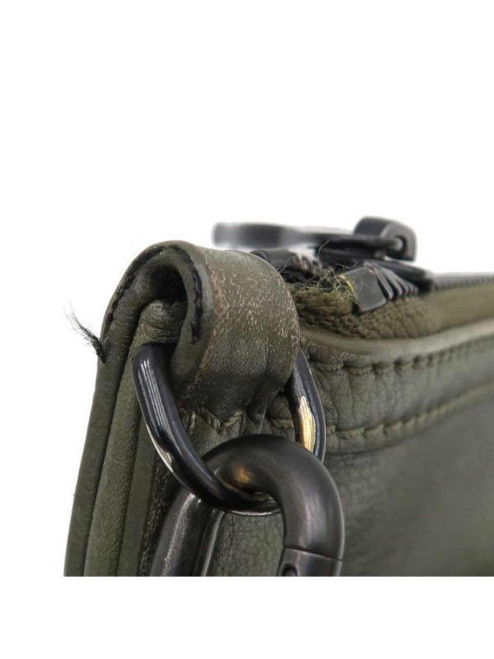 Louis Vuitton Shadow Flat Messenger Bag - Picture 8 of 9